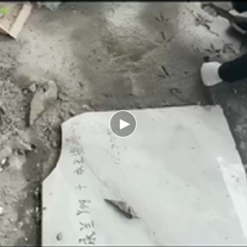 瓷磚背膠涂料品牌實(shí)力廠家品牌——永蘭Y99外墻背膠粘結(jié)劑打砸測試